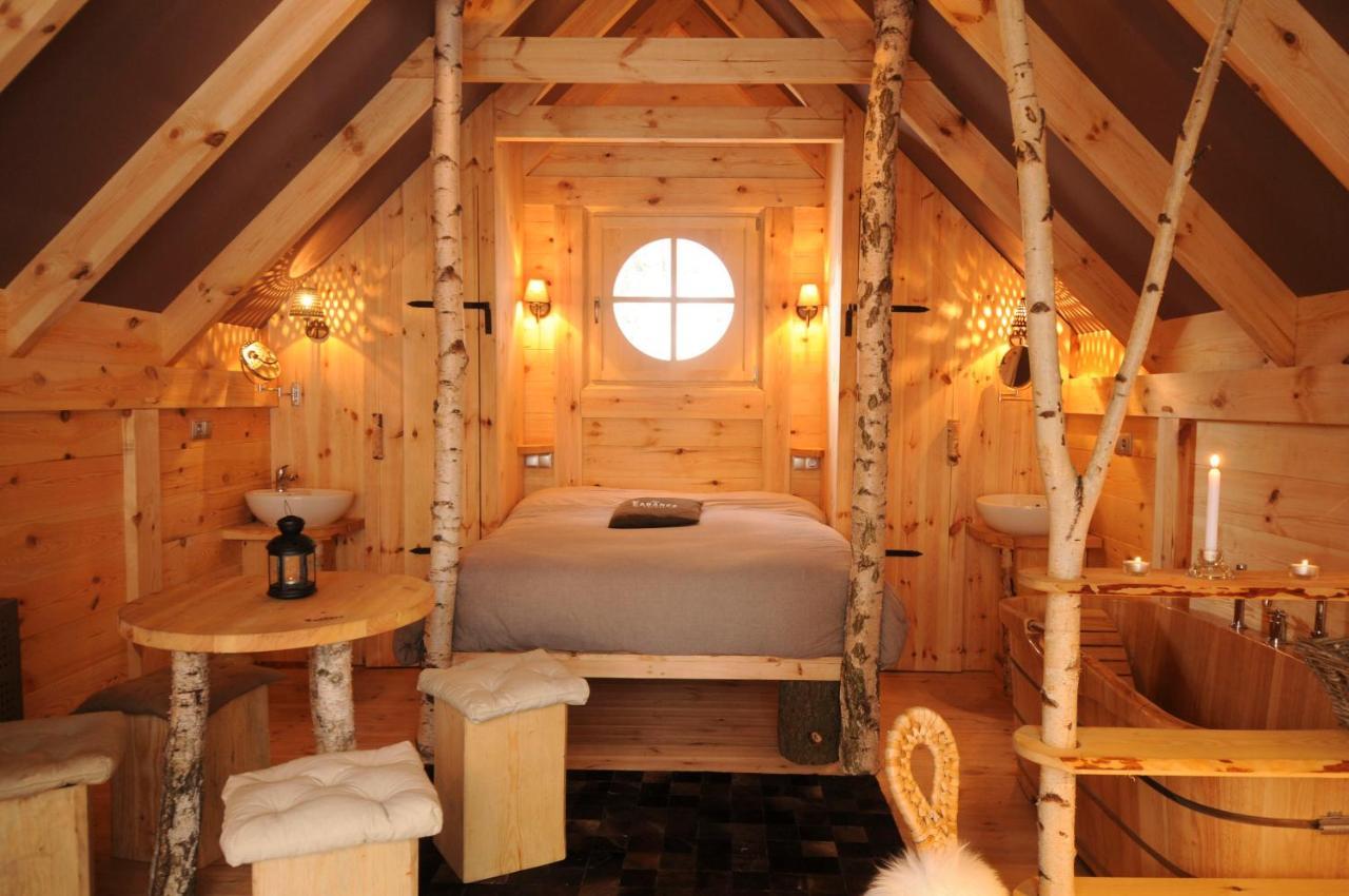 מורול Cabane Lodge Domaine Du Lac Chambon מראה חיצוני תמונה