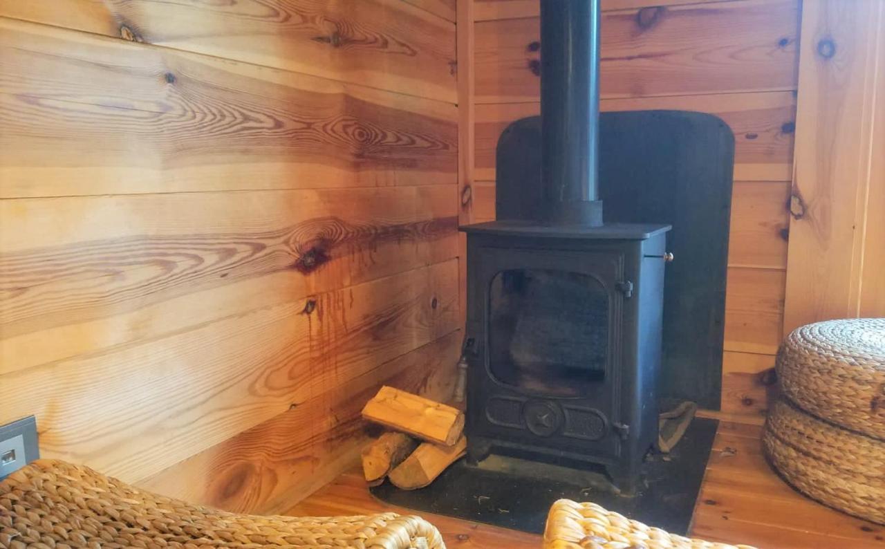 מורול Cabane Lodge Domaine Du Lac Chambon מראה חיצוני תמונה