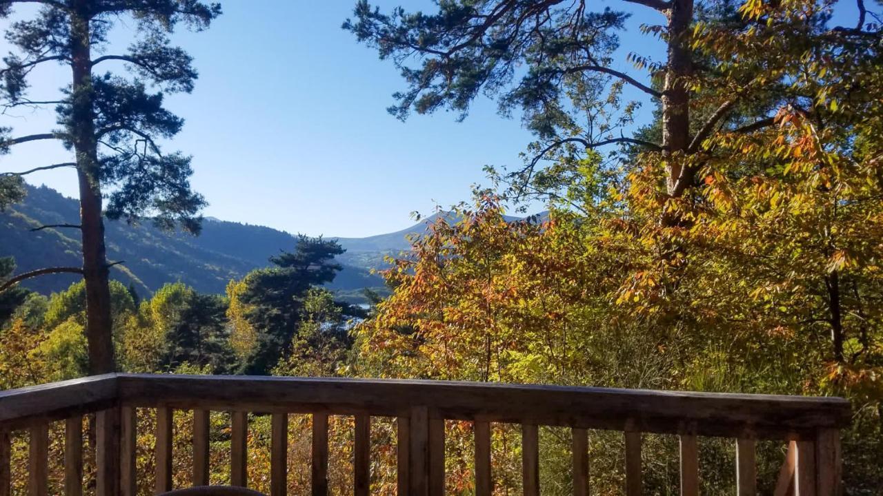 מורול Cabane Lodge Domaine Du Lac Chambon מראה חיצוני תמונה