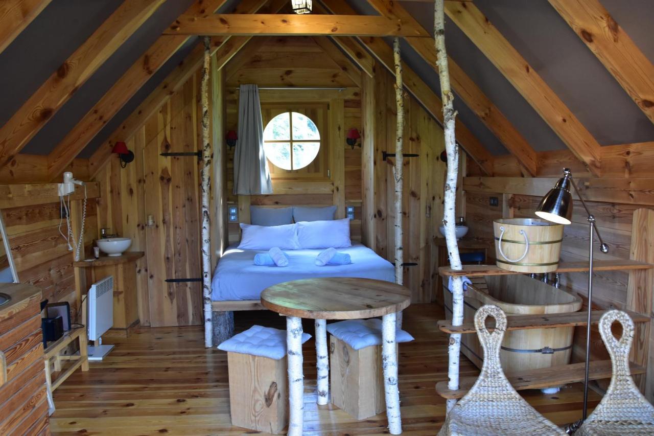 מורול Cabane Lodge Domaine Du Lac Chambon מראה חיצוני תמונה