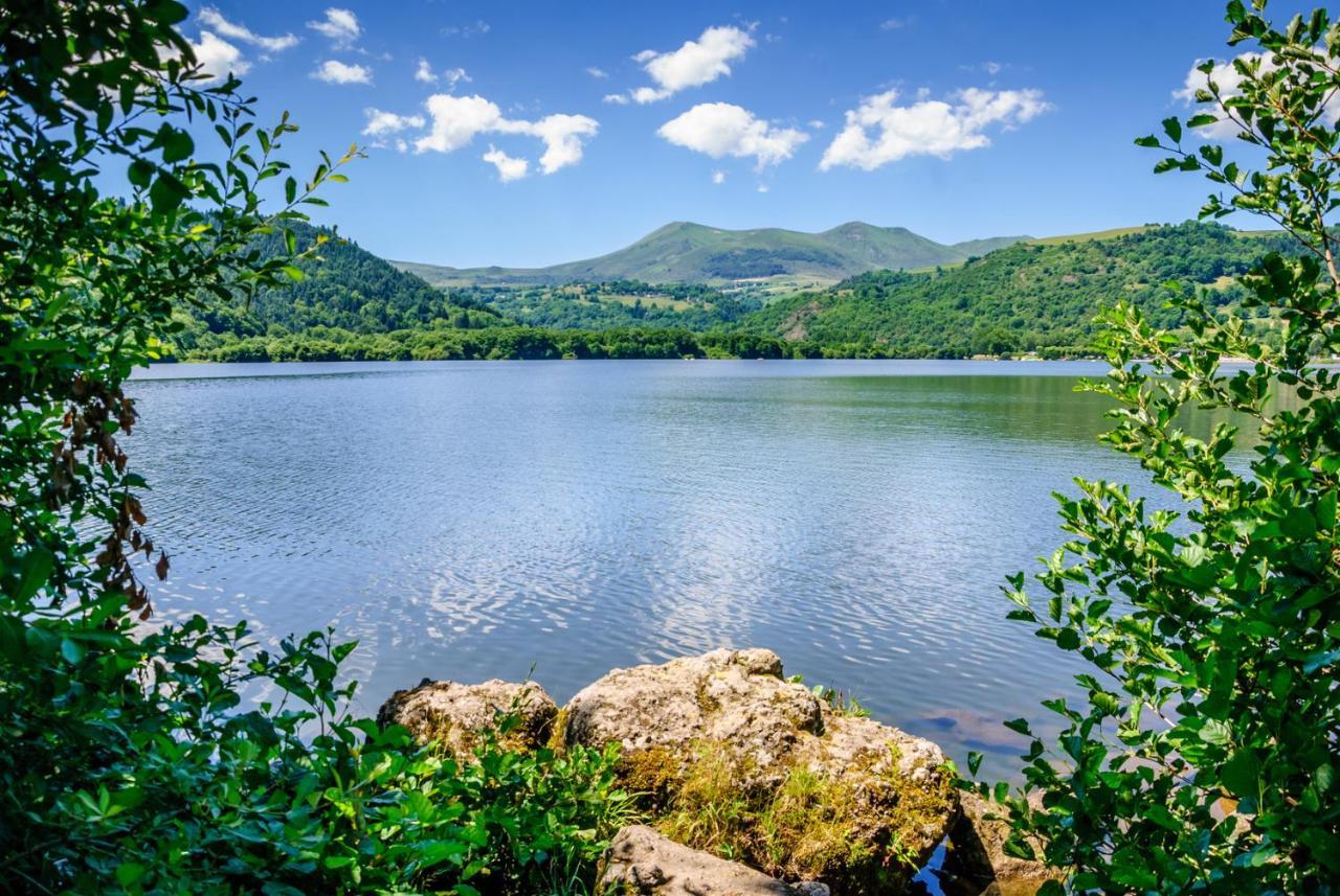 מורול Cabane Lodge Domaine Du Lac Chambon מראה חיצוני תמונה